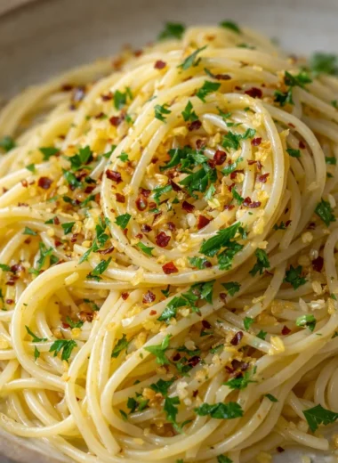 Simple pasta dinner recipe for beginners with easy ingredients and quick prep.